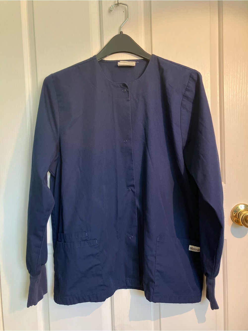 Uniform Advantage Women's Navy Round-Neck Scrub Jacket